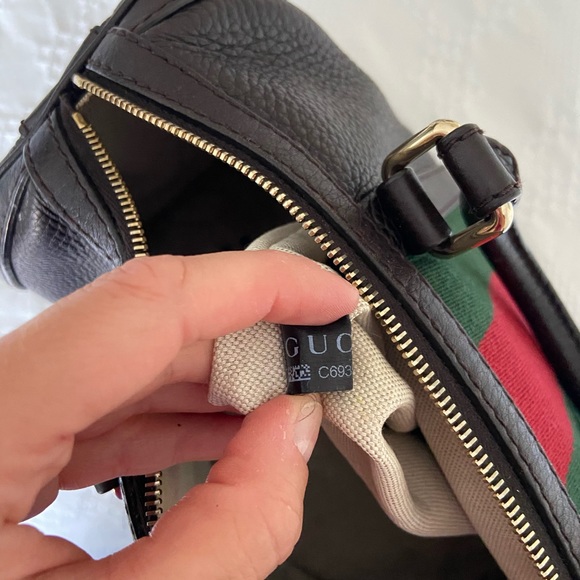 Shoulder bag - Picture 8 of 11